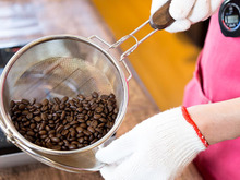 【参加者募集♪】コーヒー豆を自宅で焙煎体験できるオンラインイベントを開催！