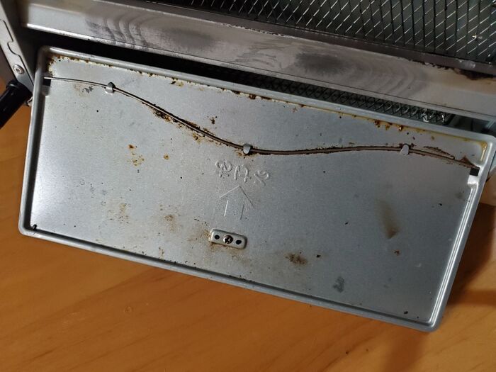 クレンジングオイルで こびりついた頑固な油汚れがスッキリキレイに 暮らしニスタ クレンジングオイルで こびりついた頑固な油汚れがスッキリキレイに 暮らしニスタ