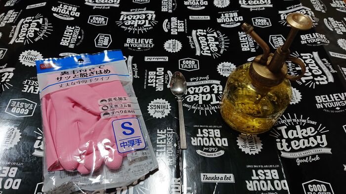 窓ガラスのガムテープ跡はどうやって剥がす 身近なもので出来た 暮らしニスタ