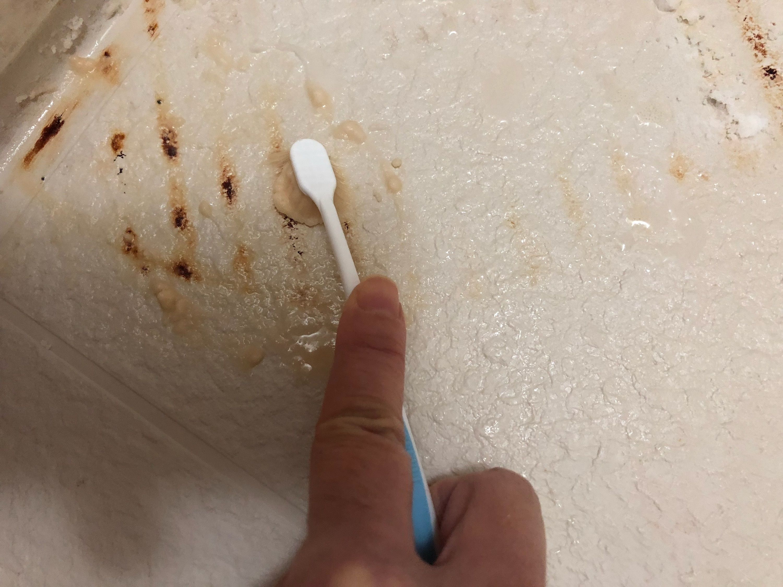 浴室のガッツリ もらいサビ 家にあるものだけでここまで落ちた 暮らしニスタ