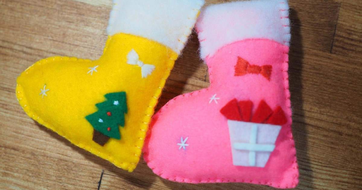 フェルトでミニブーツ！そしてサンタさんのお家には…♫｜ハンドメイド 
