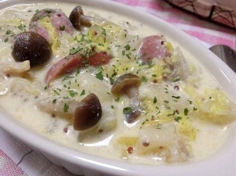 とろみはじゃがいもで 白菜ときのことウインナーのクリーム煮 暮らしニスタ
