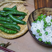 さや付き！美味しい！食物繊維豊富グリーンピース♡グリーンピースの塩ゆで＆グリーンピースご飯