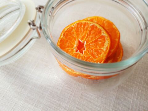 余ったミカン リンゴを活用 切って干すだけのドライフルーツを手作りしてみた 暮らしニスタ 余ったミカン リンゴを活用 切って干すだけのドライフルーツを手作りしてみた 暮らしニスタ
