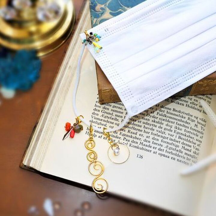 簡単一工夫でマスク生活を楽しむ♪アクセサリー&デコアイデア