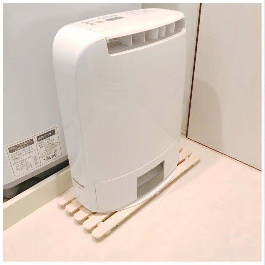 100均お手軽すのこ 台車 で コロコロらくらく移動 暮らしニスタ 100均お手軽すのこ 台車 で コロコロらくらく移動 暮らしニスタ