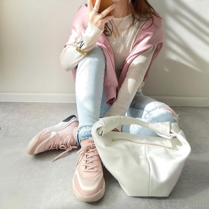 【GU】今年のキーカラーが映える!ピンクのダブルフェイスプルオーバーに釘付け!