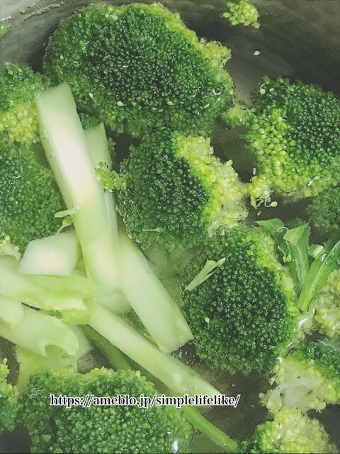 ブロッコリーの基本の茹で方 長期保存方法 暮らしニスタ ブロッコリーの基本の茹で方 長期保存方法 暮らしニスタ