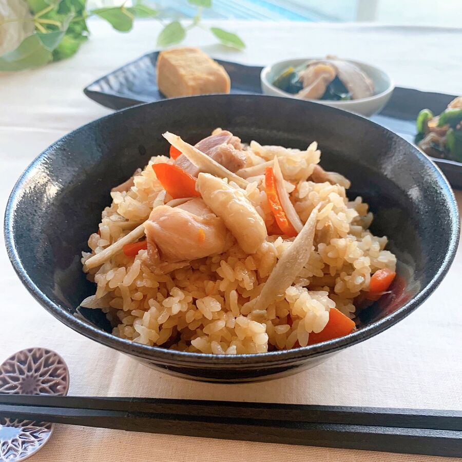 麺つゆバターがたまらない 鶏ごぼうの炊き込みご飯 暮らしニスタ 麺つゆバターがたまらない 鶏ごぼうの炊き込みご飯 暮らしニスタ
