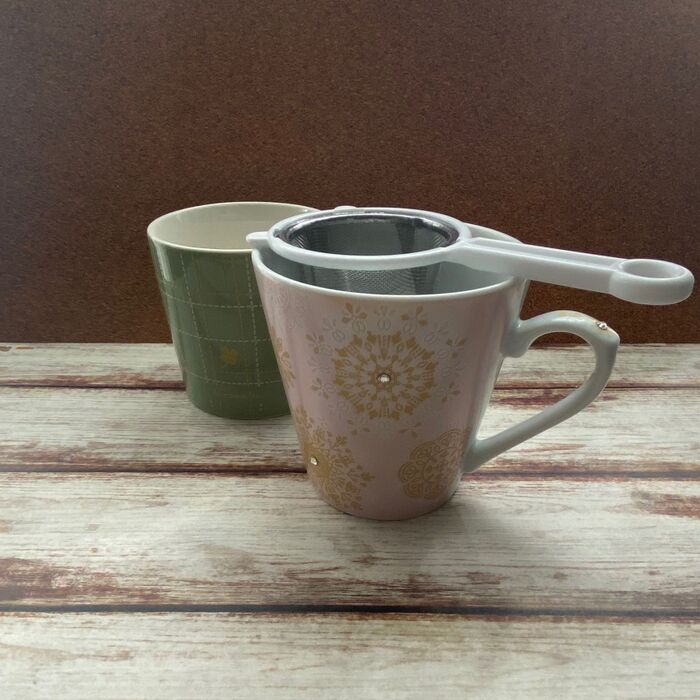 日本製　マグカップに置いて使える茶こし