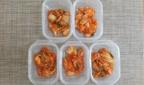 保存容器のニオイ取りがこれで 身近なもので消臭効果を検証 暮らしニスタ