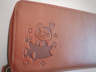 本革で収納力抜群 ムーミンのお財布 極薄ミニ財布のセットは超お得でした 暮らしニスタ 本革で収納力抜群 ムーミンのお財布 極薄ミニ財布のセットは超お得でした 暮らしニスタ