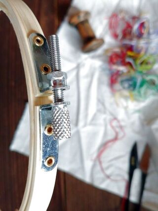 100均でもプラ枠じゃない 軽くて丈夫な天然の竹刺しゅう枠 暮らしニスタ 100均でもプラ枠じゃない 軽くて丈夫な天然の竹刺しゅう枠 暮らしニスタ