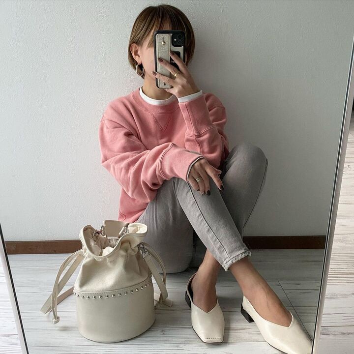 【ユニクロ】男女兼用スウェットシャツは絶対ピンク推し!この春注目カラーでHAPPYに