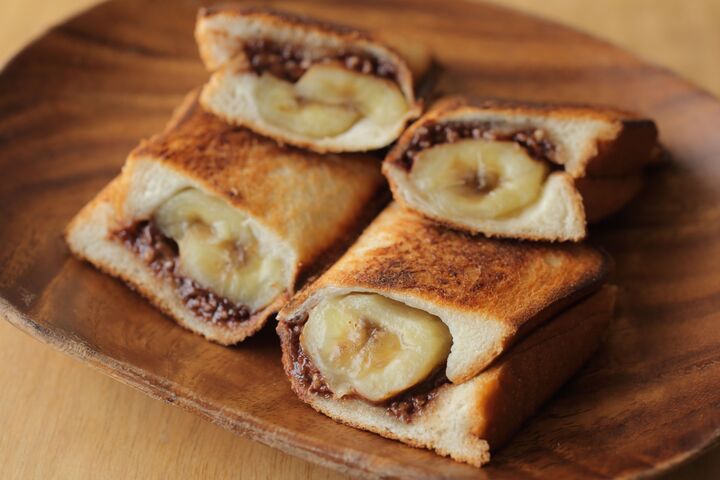 はさんで焼くだけ!ホットサンドメーカーで作るアツアツのスイーツレシピ