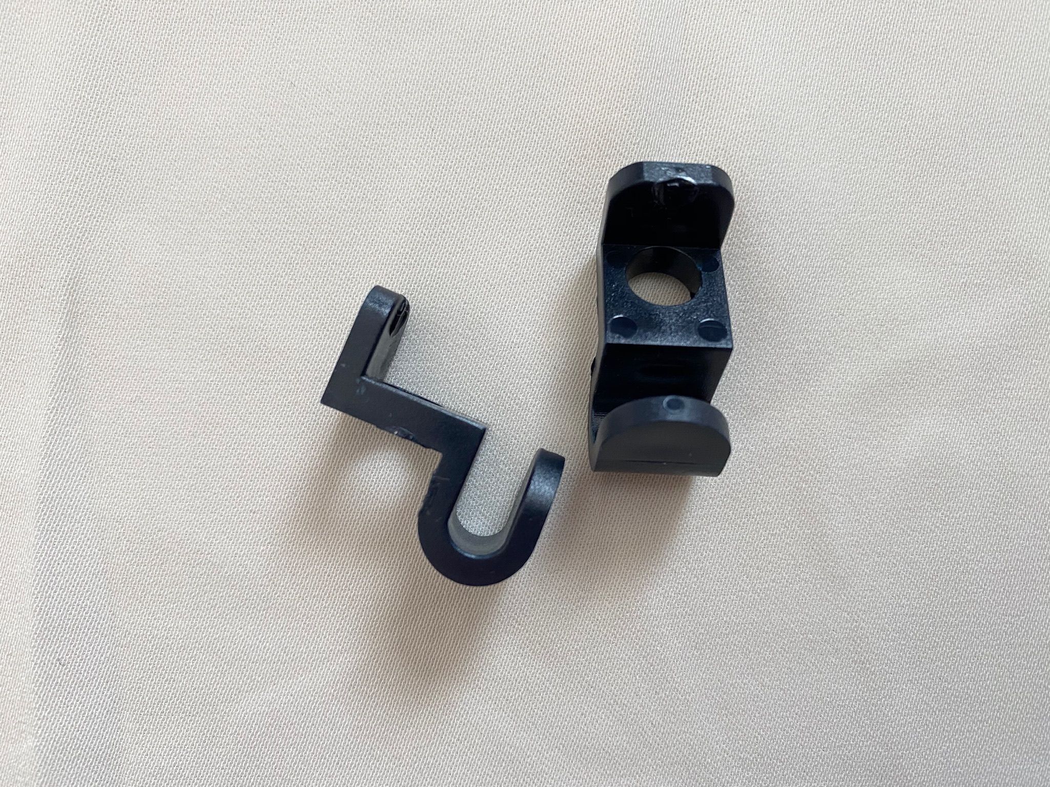 ダブルクリップが使える クローゼットの収納力を倍増させる裏ワザとは 暮らしニスタ