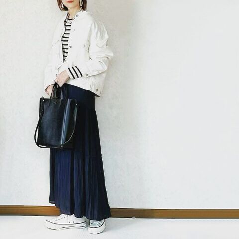 Gu デニムジャケットの大人コーデは ノーカラーとホワイトが決め手 暮らしニスタ Gu デニムジャケットの大人コーデは ノーカラーとホワイトが決め手 暮らしニスタ