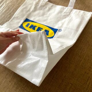 Ikeaのロゴが超キュート 使えるクラムビーバッグ 暮らしニスタ Ikeaのロゴが超キュート 使えるクラムビーバッグ 暮らしニスタ