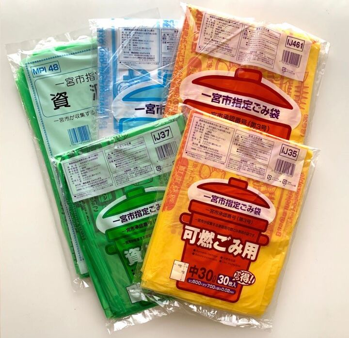 とにかくラクちん♪ゴミ袋のストック収納法