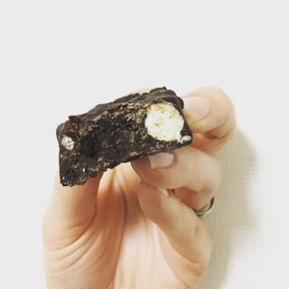 カカオ72 のブラックサンダーが個食サイズで登場 暮らしニスタ