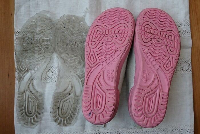 はがす瞬間が快感 木工用接着剤 でお掃除 やってみた 暮らしニスタ はがす瞬間が快感 木工用接着剤 でお掃除 やってみた 暮らしニスタ