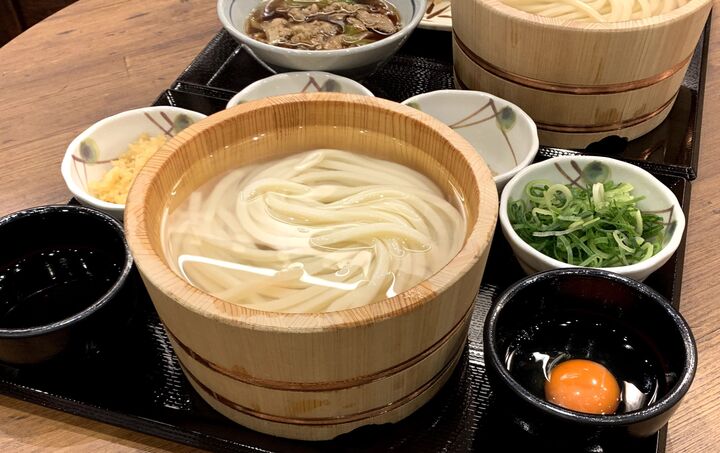 釜揚げうどんが半額!丸亀製麺「釜揚げうどんの日」4月1、2日の2日間で拡大実施!