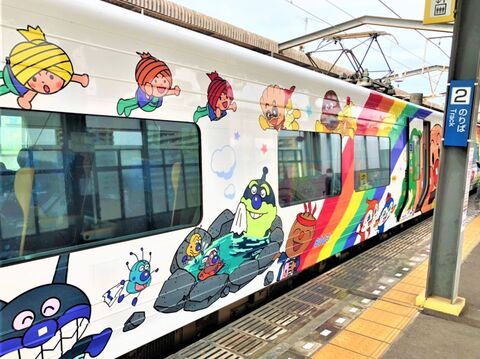 Jr四国のアンパンマン列車がすごい 暮らしニスタ Jr四国のアンパンマン列車がすごい 暮らしニスタ