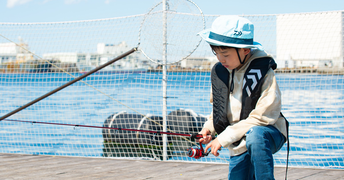 釣りデビューなら 海 川や湖などの淡水 プロがおすすめする釣り場 必要最低限の釣具はコレ 暮らしニスタ