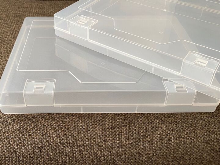 100均書類ケースにまさかの使い方が!クローゼット収納に超お役立ち!