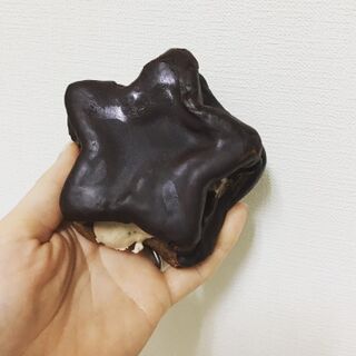 フジパン ギンビスの2大コラボ しみチョココーンパン 暮らしニスタ