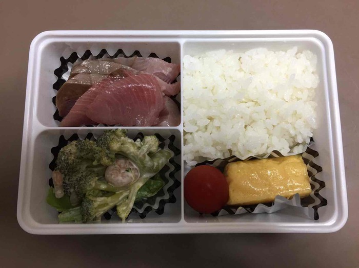 お弁当初心者 苦手さんに捧ぐ お弁当作りが激ラクになる 時短すぎる100均容器 暮らしニスタ お弁当初心者 苦手さんに捧ぐ お弁当作りが激ラクになる 時短すぎる100均容器 暮らしニスタ
