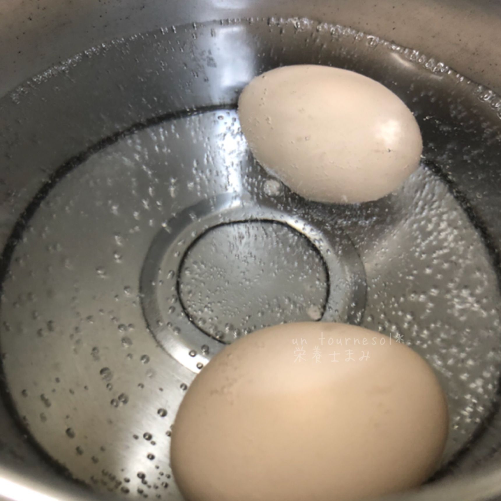 ①ゆで卵をつくる