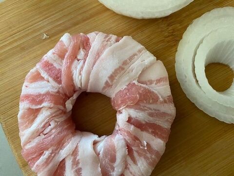 ドーナツ型玉ねぎの豚バラ肉巻き 暮らしニスタ ドーナツ型玉ねぎの豚バラ肉巻き 暮らしニスタ