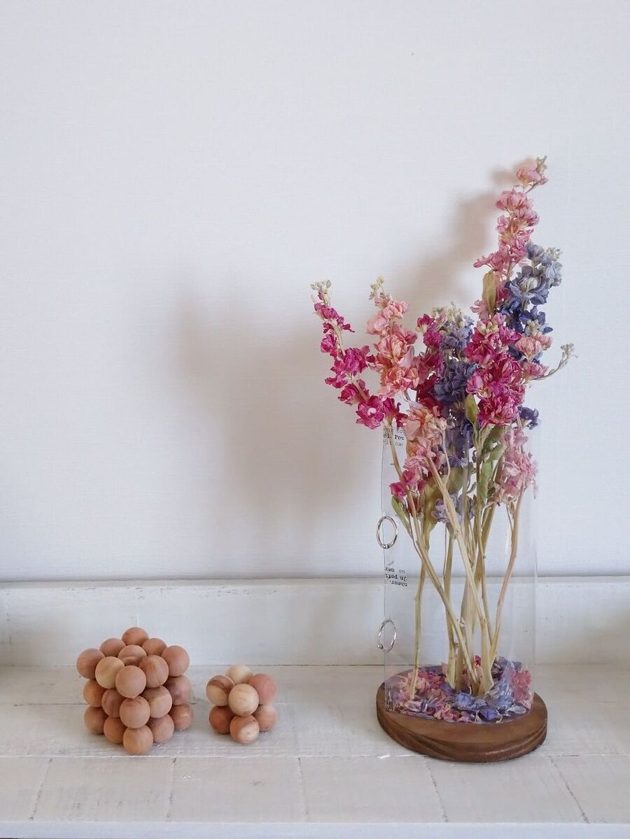 ドライフラワーインテリア 100均a4フレームの アレ でフラワーベースが簡単に 暮らしニスタ ドライフラワーインテリア 100均a4フレームの アレ でフラワーベースが簡単に 暮らしニスタ