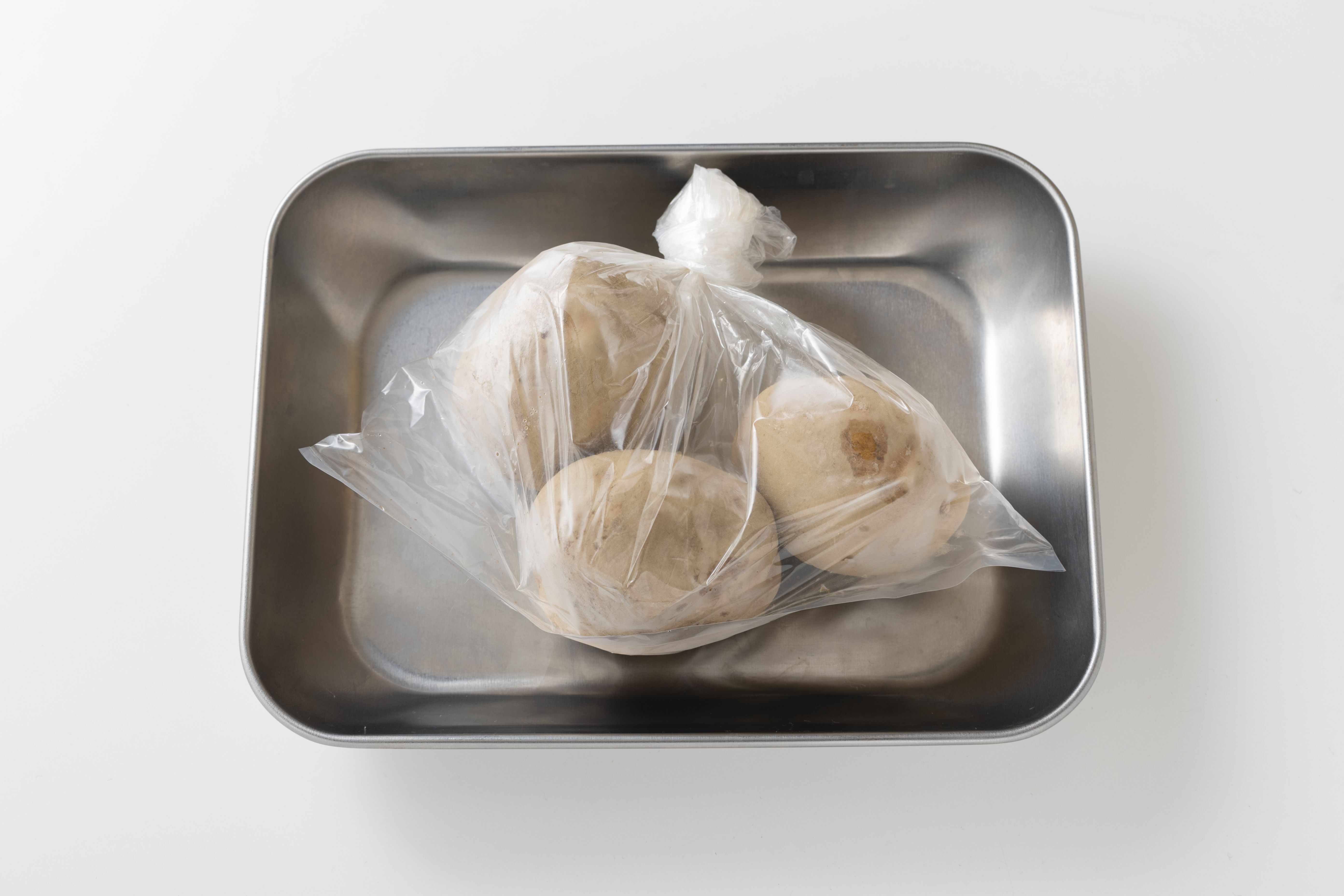 じゃがいもは まるごと冷凍 しないと損 時短で味しみしみがハンパなかった 暮らしニスタ