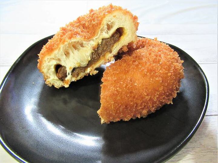 【ローソン】えっ、揚げたて?TV紹介で話題急上昇中の本格カレーパンを食べてみた♡