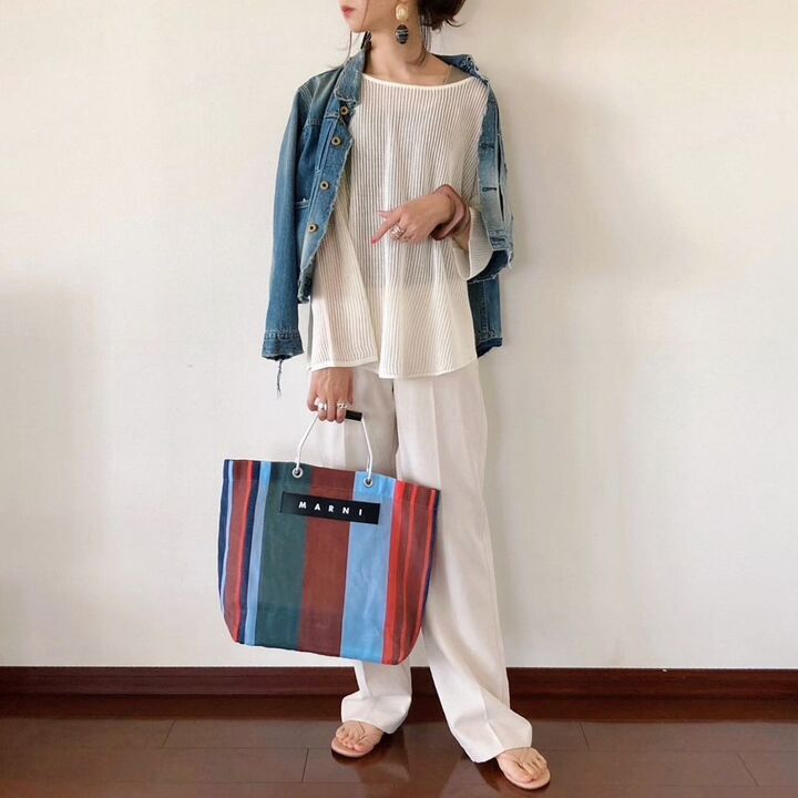 【GU】透け感が絶妙な大人のメッシュセーターでこなれた夏コーデの完成!