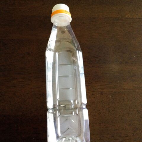 ペットボトルで簡単 洗面所排水口の掃除 暮らしニスタ ペットボトルで簡単 洗面所排水口の掃除 暮らしニスタ