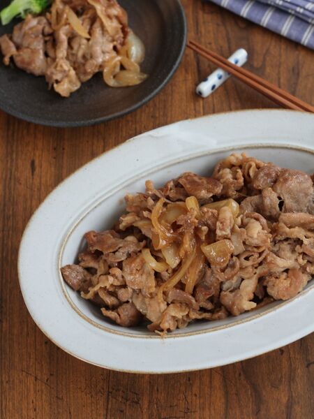 豚切り落とし肉で！安くてたっぷり作れる豚の生姜焼き【下味冷凍レシピ】