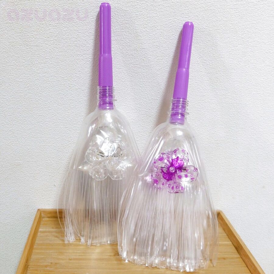 ペットボトル4本で作るエコほうき お花の飾りでかわいく 暮らしニスタ ペットボトル4本で作るエコほうき お花の飾りでかわいく 暮らしニスタ