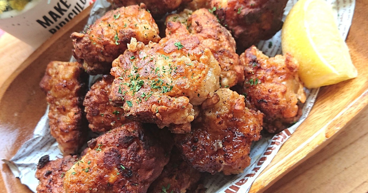 スパイスを効かせた鶏の胸肉とドライアプリコットのレシピ