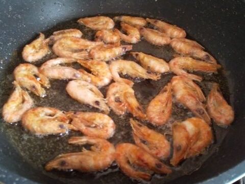 この方法だと油がはねない じゃこエビのカリカリ揚げ 暮らしニスタ この方法だと油がはねない じゃこエビのカリカリ揚げ 暮らしニスタ