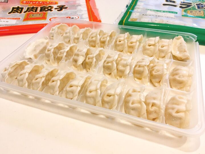 1個7円で国内製造ってマジすか!?業務スーパーの「肉肉餃子」&「ニラ餃子」の美味しい食べ方をご紹介