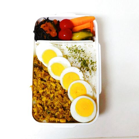 受験フードなジミ弁 ドライカレー風混ぜご飯弁当 暮らしニスタ 受験フードなジミ弁 ドライカレー風混ぜご飯弁当 暮らしニスタ
