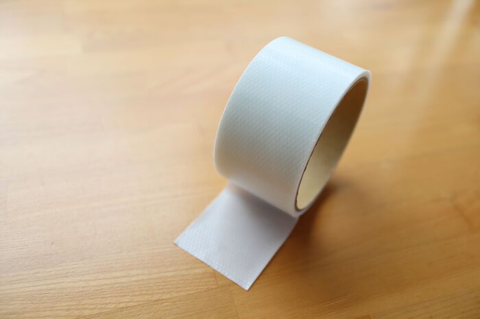 63％以上節約 壁を汚さないテープ 剥がしやすい 傷つけない テープ