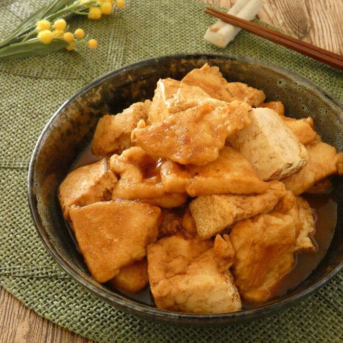 鶏胸肉1枚でボリュームたっぷり～「鶏胸肉と焼き豆腐のうま煮」