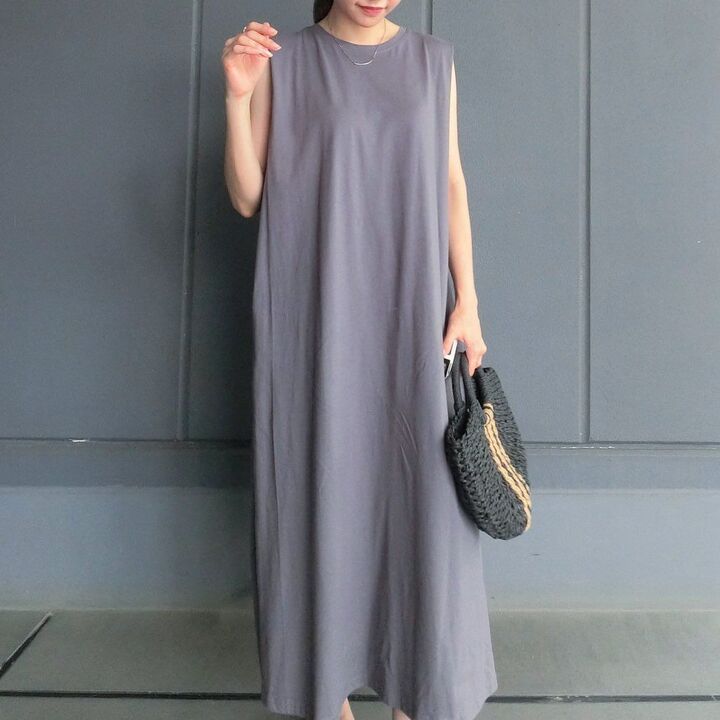 【GU】ただいま790円に絶賛値下げ中!優秀なシンプルワンピースは即買い決定♪