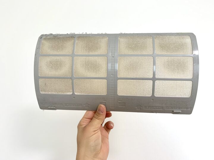 残暑を快適に♪エアコンフィルター・扇風機の上手な掃除方法をご紹介