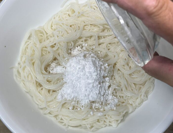 残ったそうめんのリメイクレシピ まさかの人気デザート ボリュームごはんに 暮らしニスタ 残ったそうめんのリメイクレシピ まさかの人気デザート ボリュームごはんに 暮らしニスタ