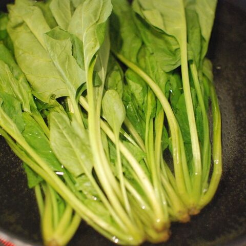 ほうれん草と卵とトマトのマヨチーズ和え 暮らしニスタ ほうれん草と卵とトマトのマヨチーズ和え 暮らしニスタ